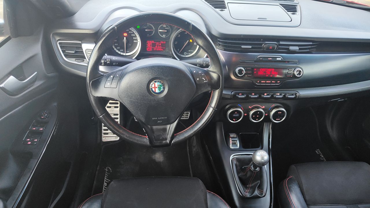 Foto Alfa Romeo Giulietta 9