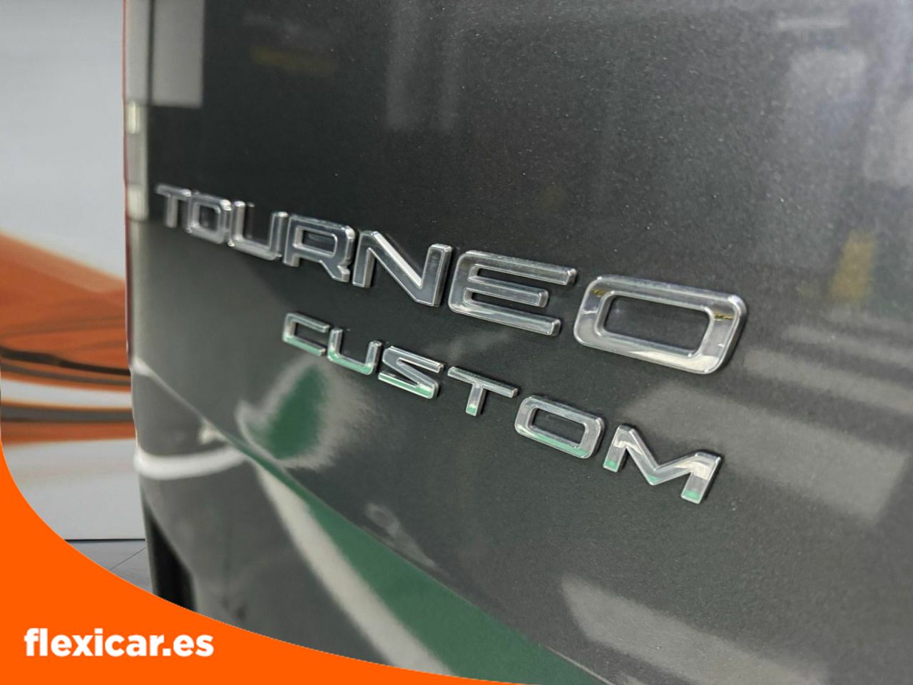 Foto Ford Tourneo Custom 24