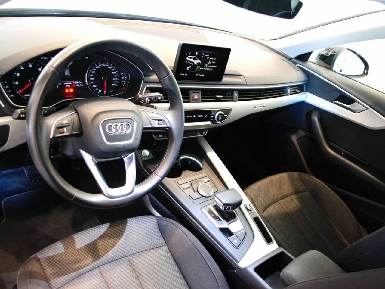 Foto Audi A4 Allroad Quattro 19