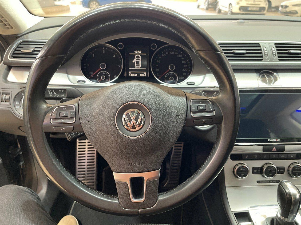 Foto Volkswagen Passat CC 11
