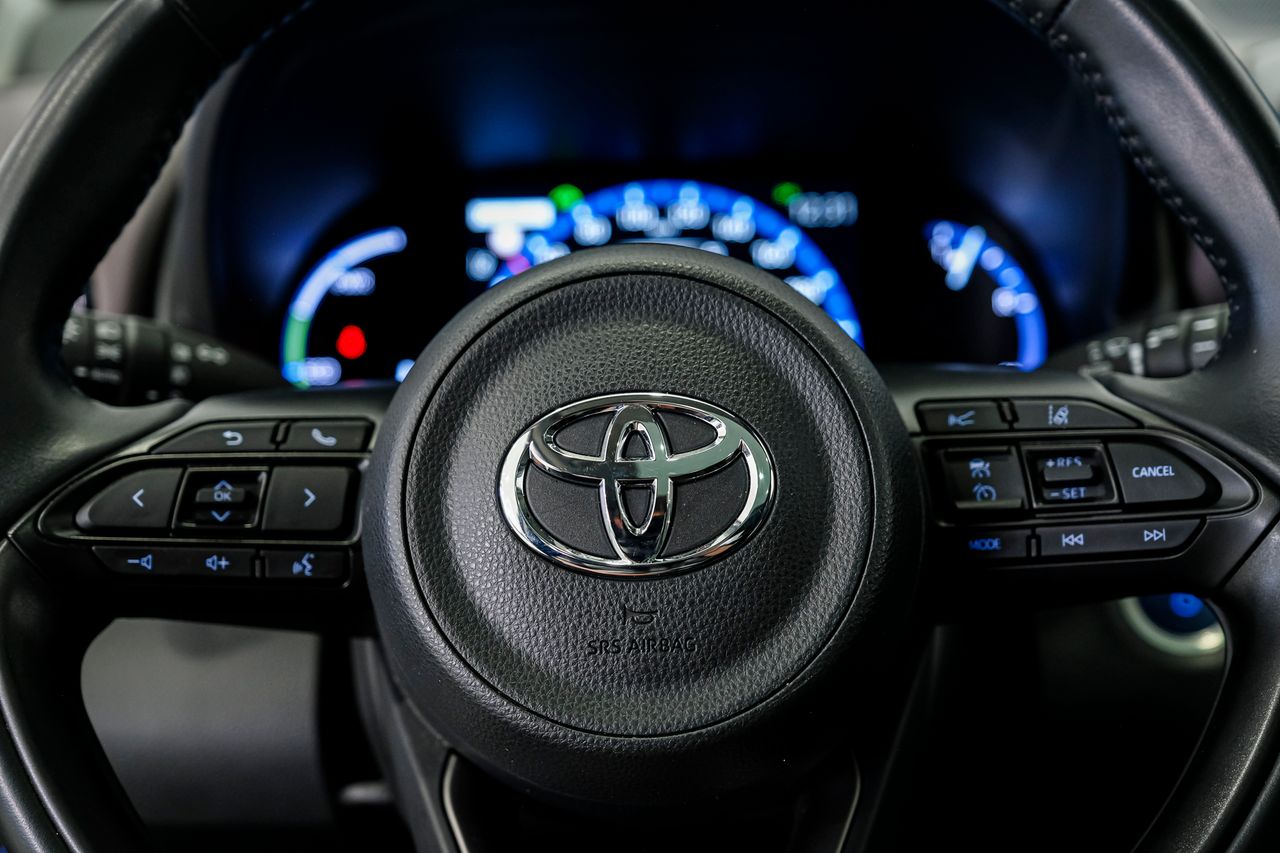 Foto Toyota Yaris 14