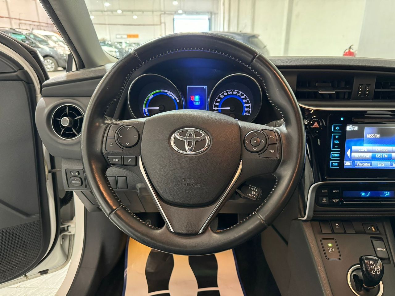 Foto Toyota Auris 13