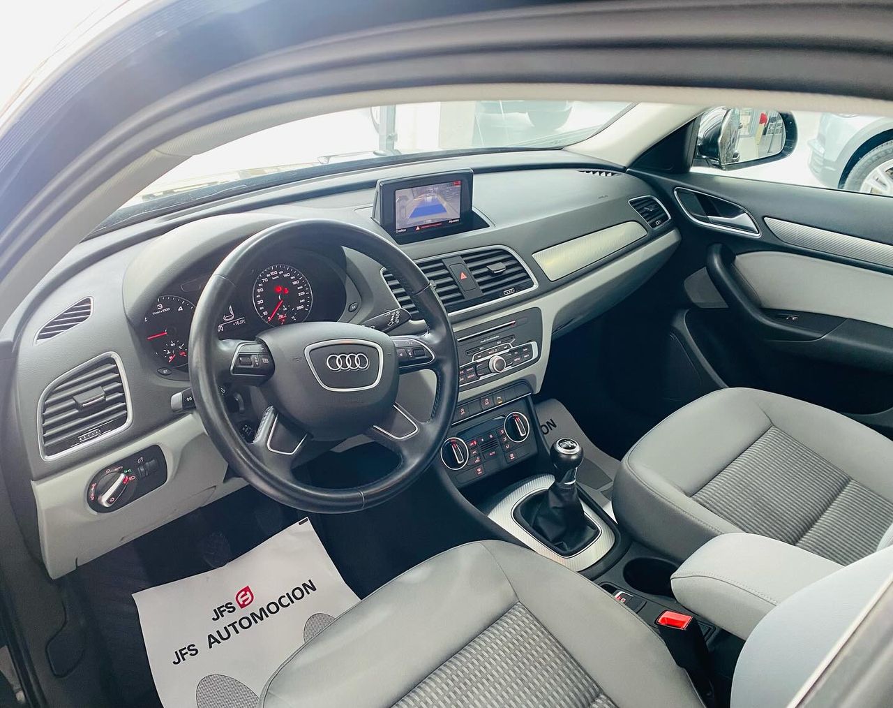 Foto Audi Q3 7