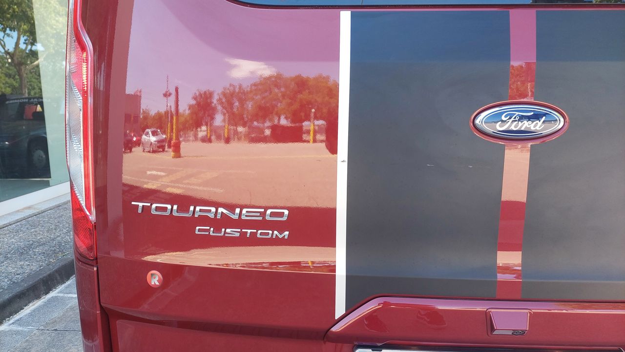 Foto Ford Tourneo Custom 108
