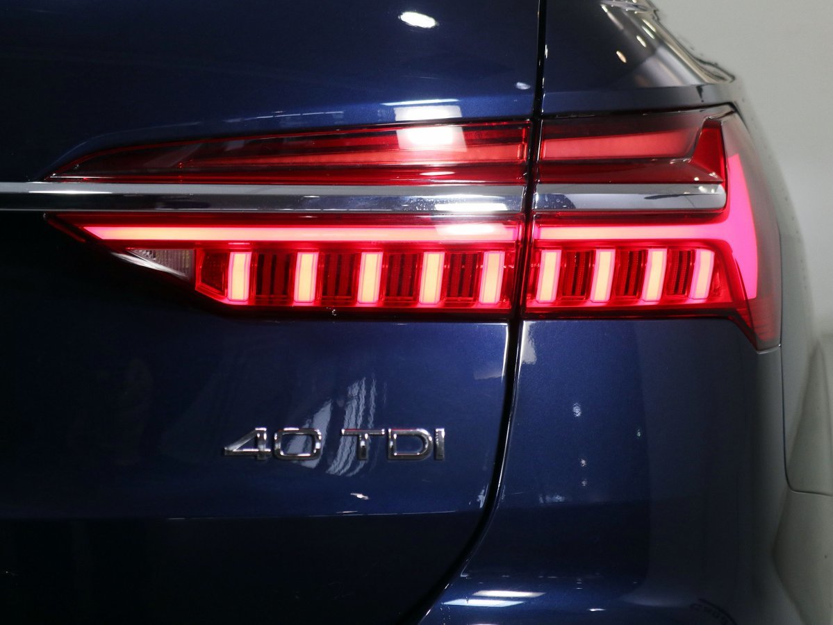 Foto Audi A6 Avant 12